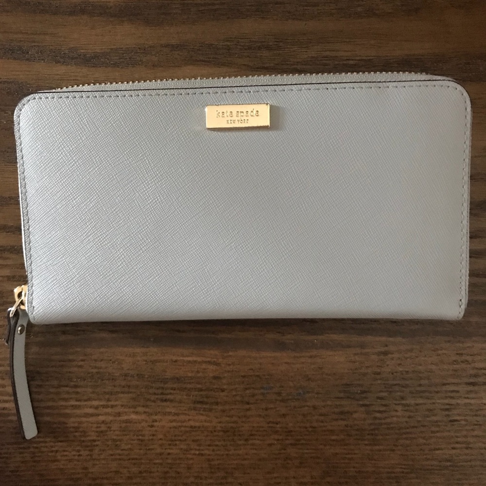 Kate Spade Zipper Wallet